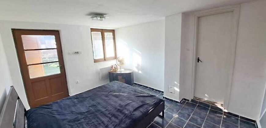 Eladó családi ház, Szenna