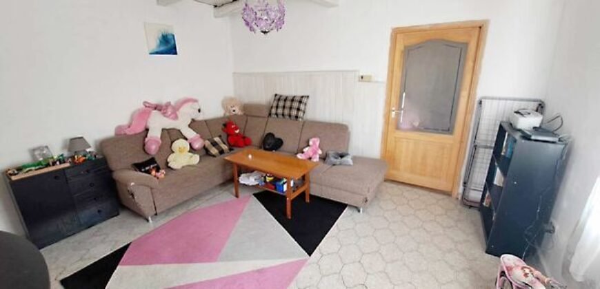 Eladó családi ház, Szenna