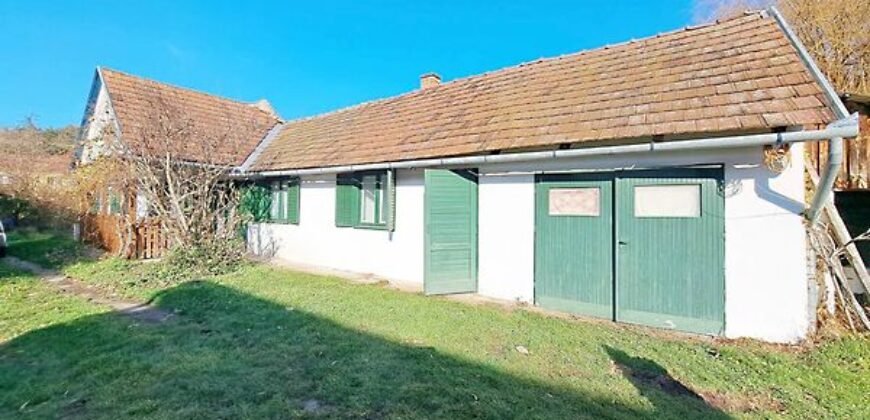 Eladó családi ház, Szenna