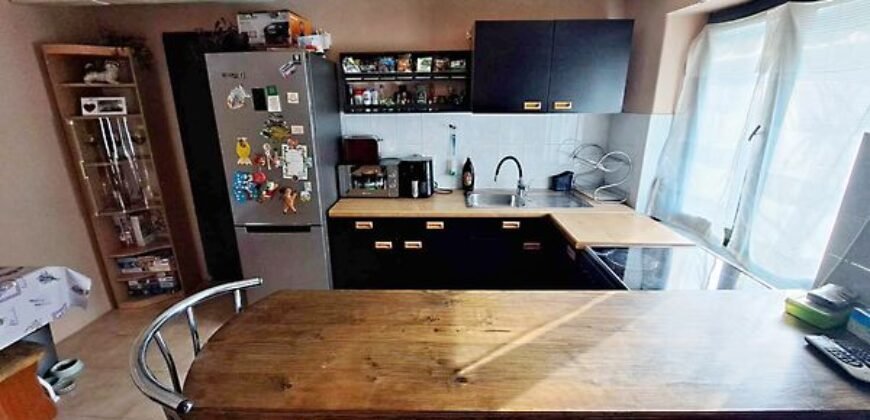 Eladó családi ház, Szenna