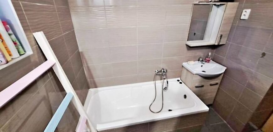 Eladó családi ház, Szenna