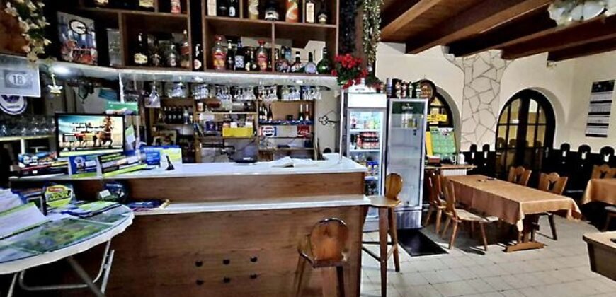 Eladó vendéglátó ingatlan Fő utca, Nagyberki