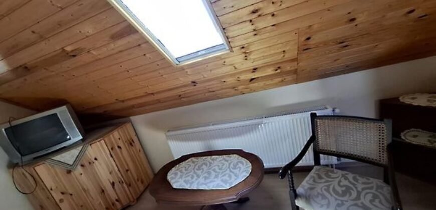 Eladó családi ház Kispest u, Gölle