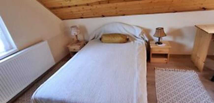 Eladó családi ház Kispest u, Gölle