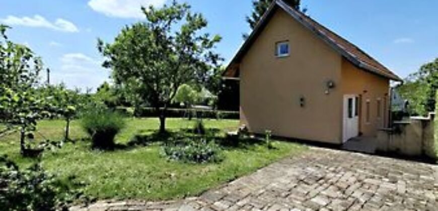 Eladó családi ház Kispest u, Gölle