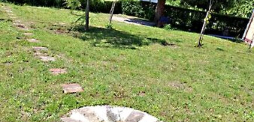 Eladó családi ház Kispest u, Gölle