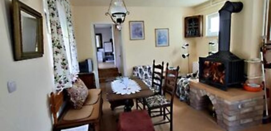 Eladó családi ház Kispest u, Gölle