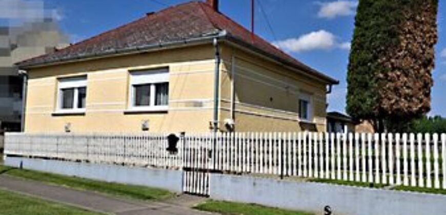 Eladó családi ház Széchenyi , Taszár
