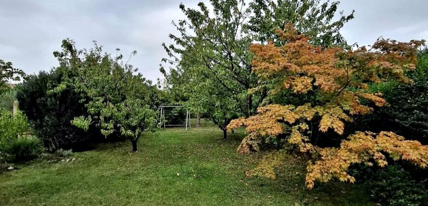 Kaposvár közkedvelt részén családi ház eladó!