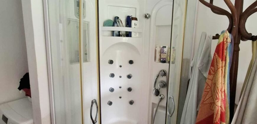 Kaposmérőben eladó tágas, felújított családi ház nagy telekkel, garázzsal és borospincével!