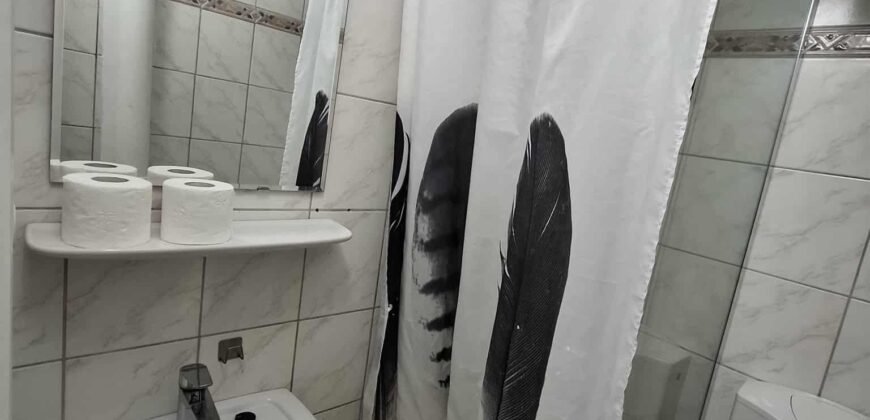 Kaposvár szívében minigarzon eladó!