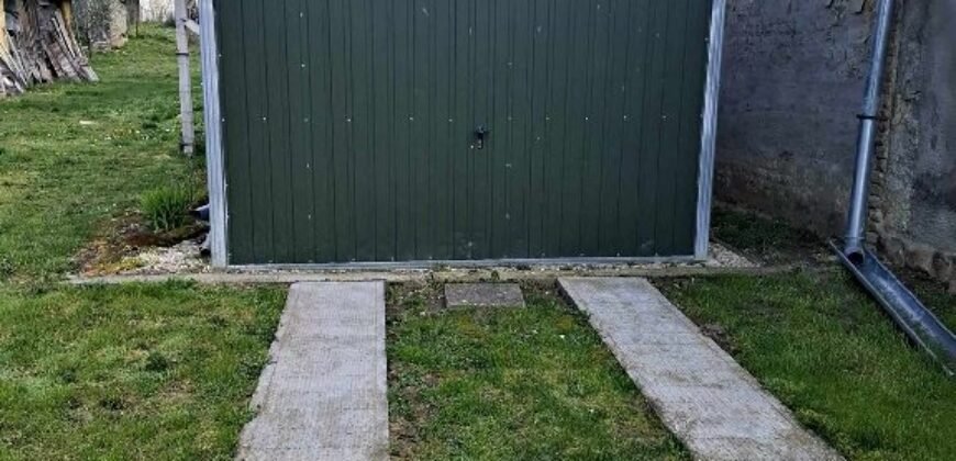 Kaposvártól 16 km  Várda !