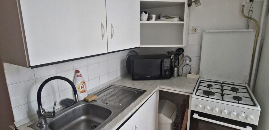 Kaposvár kedvelt részén első emeleti lakás eladó!