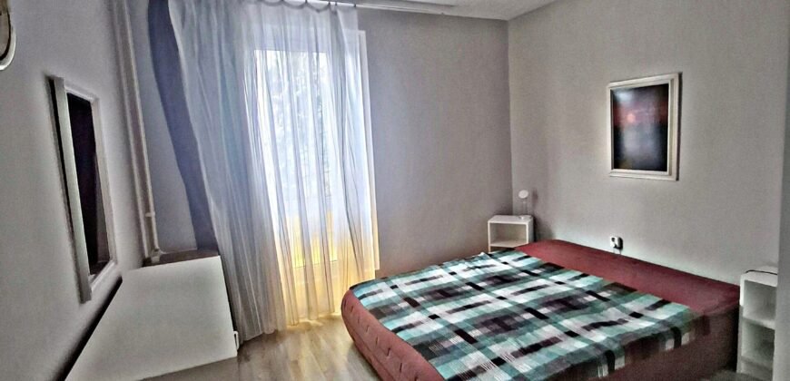 Kaposvár kedvelt részén első emeleti lakás eladó!