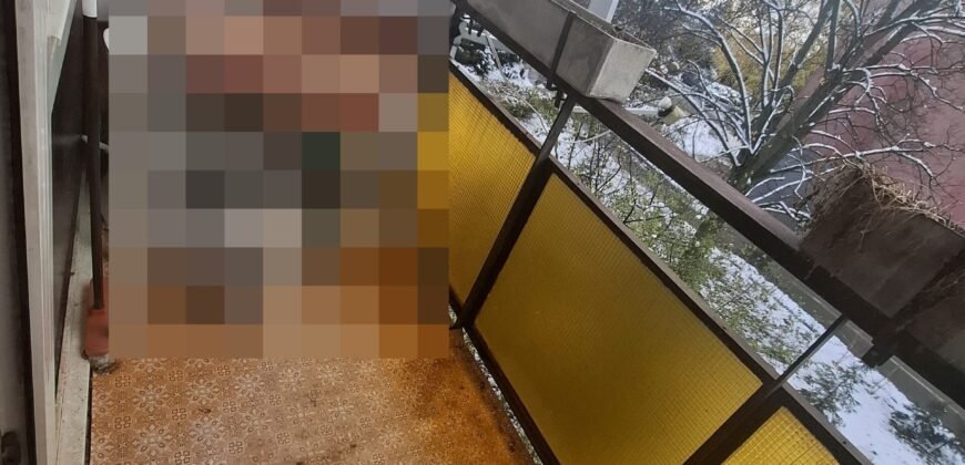 Kaposvár kedvelt részén első emeleti lakás eladó!