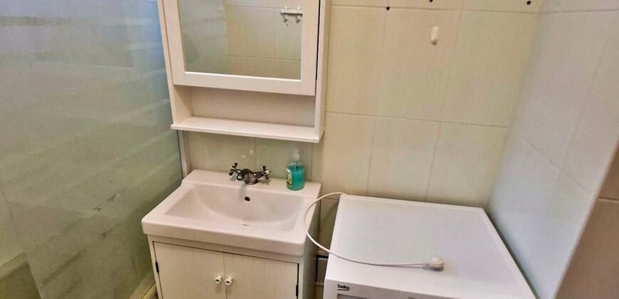 Kaposvár szívében felújított lakás garázzsal együtt eladó!