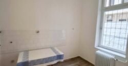 Kaposvár Belvárosában kiadó lakás !