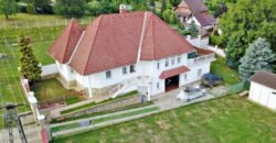 Igal! Kaposvártól 25-km Balatontól 30-km!