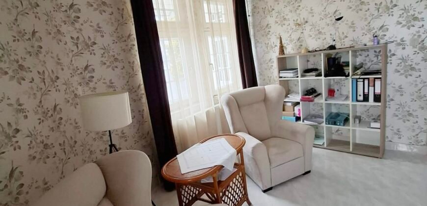 Igal! Kaposvártól 25-km Balatontól 30-km!