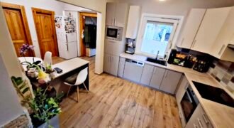 Kaposvár csendes utcájában egy igazi Otthon várja új tulajdonosait!