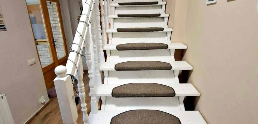 Kaposvár csendes utcájában egy igazi Otthon várja új tulajdonosait!