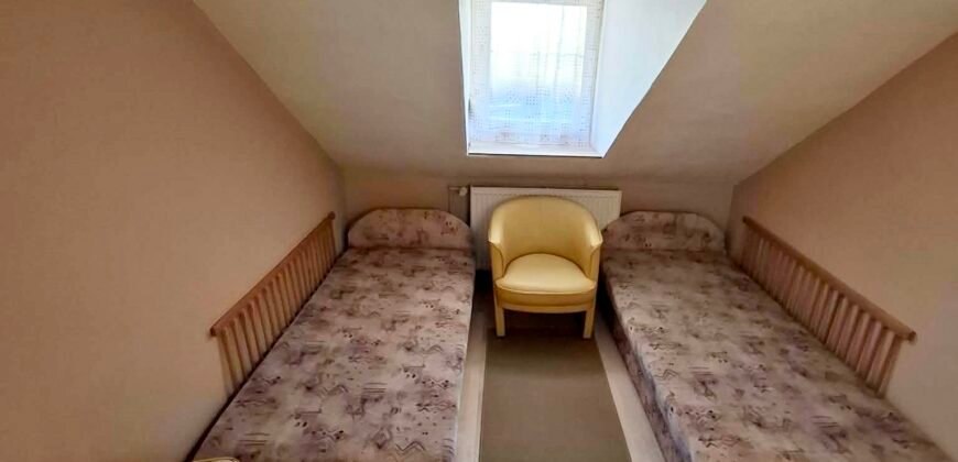 Kaposvár csendes utcájában egy igazi Otthon várja új tulajdonosait!