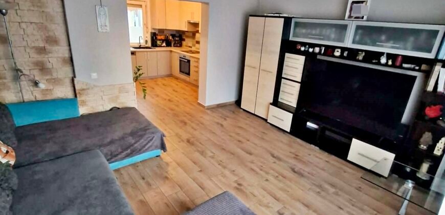 Kaposvár csendes utcájában egy igazi Otthon várja új tulajdonosait!