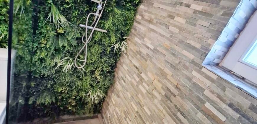 Kaposvár csendes utcájában egy igazi Otthon várja új tulajdonosait!