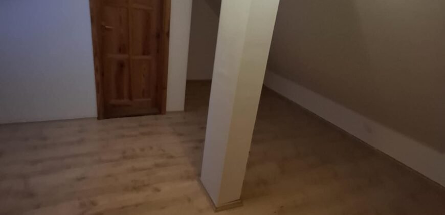 Impozáns lakás Kaposvár belvárosában!