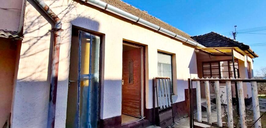 Csoma! Kaposvár és Dombóvár között családi ház eladó!