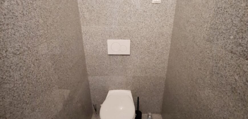 Impozáns lakás Kaposvár belvárosában!