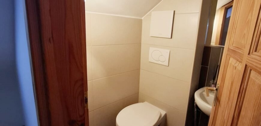 Impozáns lakás Kaposvár belvárosában!