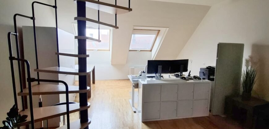 Impozáns lakás Kaposvár belvárosában!