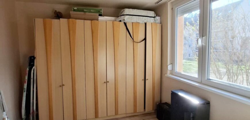 Kaposvár közkedvelt részén téglalakás eladó!