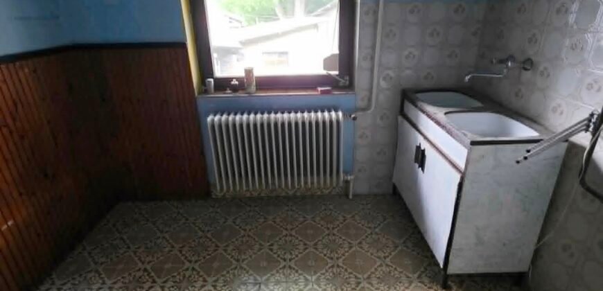 Kaposvári családi ház egy garzon árából!