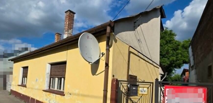 Kaposvári családi ház egy garzon árából!